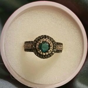 Emerald Ring